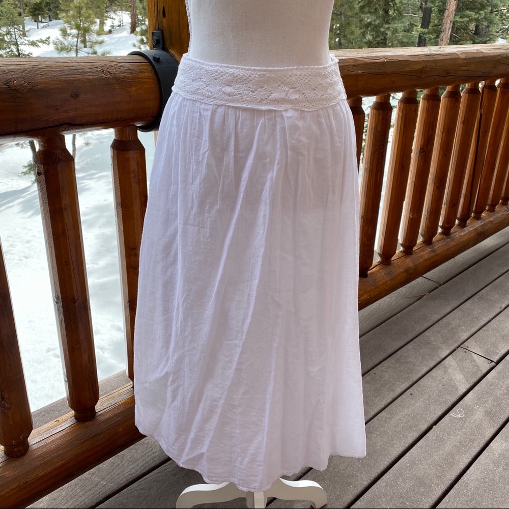 White Maxi Skirt - Picture 2 of 6